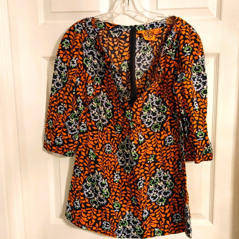 Tory Burch Turnic Orange Navy Size 6